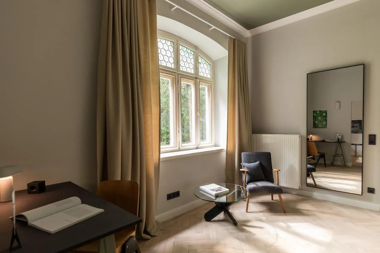 Blyb Hotel غموند آم تيغرنسي