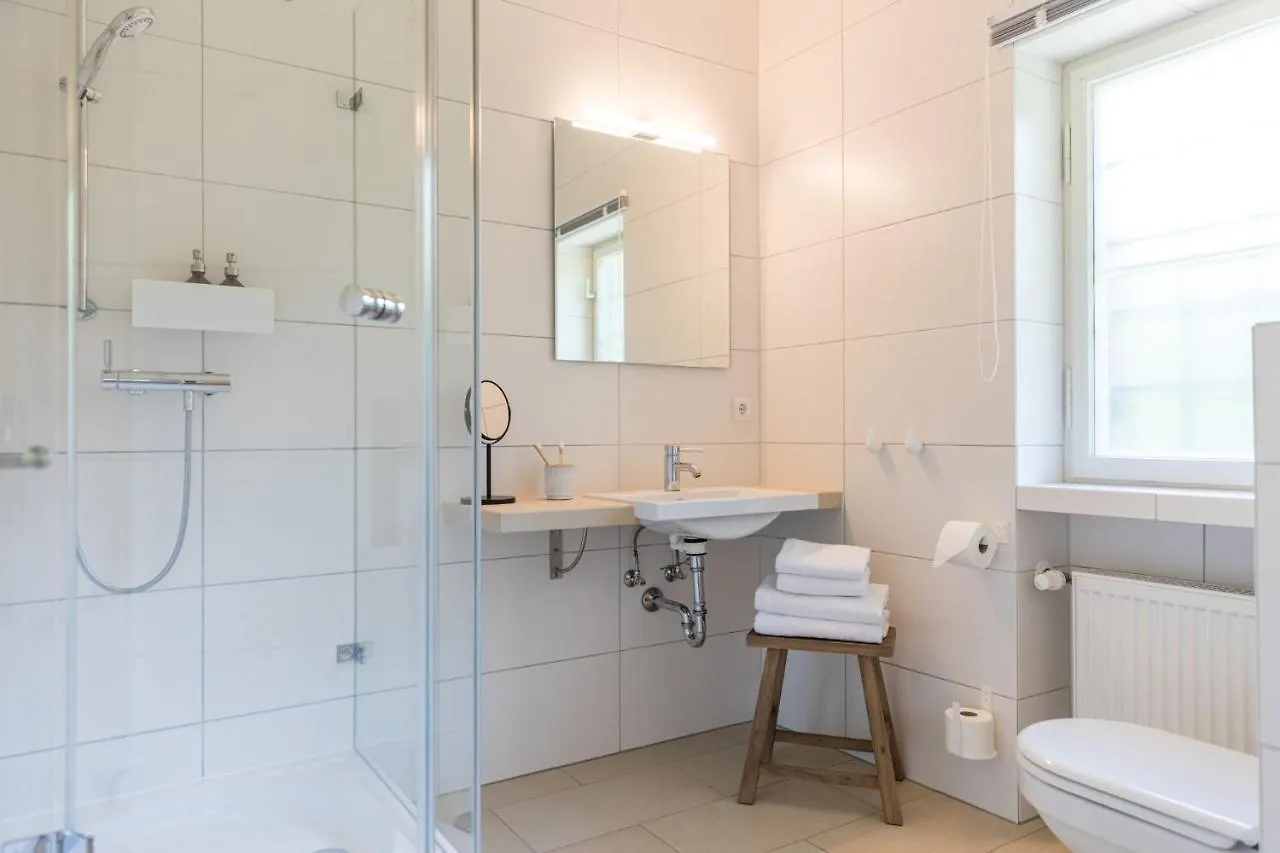 Blyb Hotel غموند آم تيغرنسي 0*,  ألمانيا